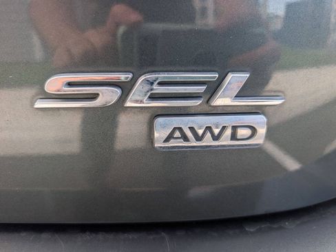 Used 2015 Ford Edge SEL AWD/4WD image 29