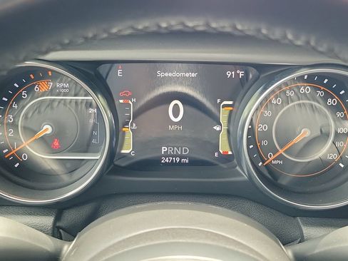 Used 2021 Jeep Wrangler Unlimited Sport w/ Sun And Sound Package AWD/4WD image 26