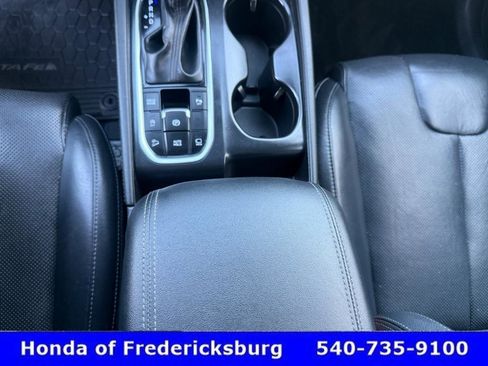 Used 2020 Hyundai Santa Fe Limited image 27