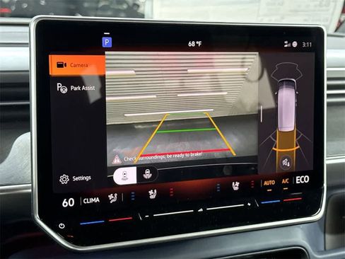 New 2025 Volkswagen ID. Buzz Pro S image 24