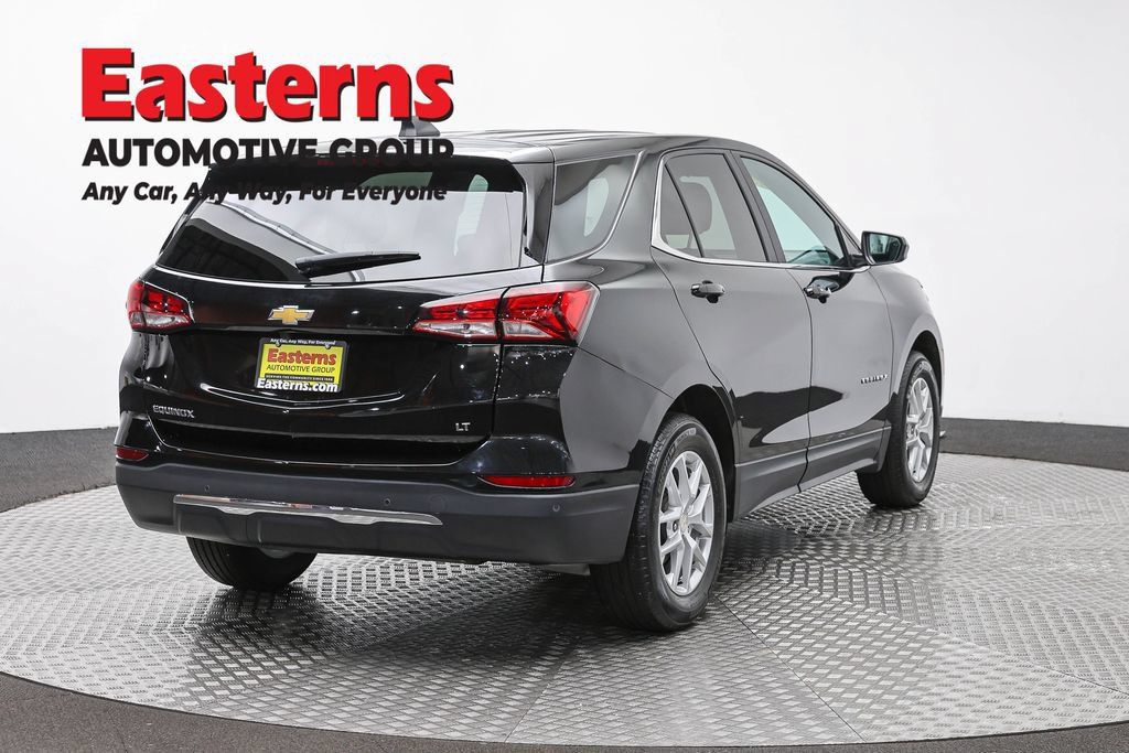 Used 2024 Chevrolet Equinox LT FWD image 7