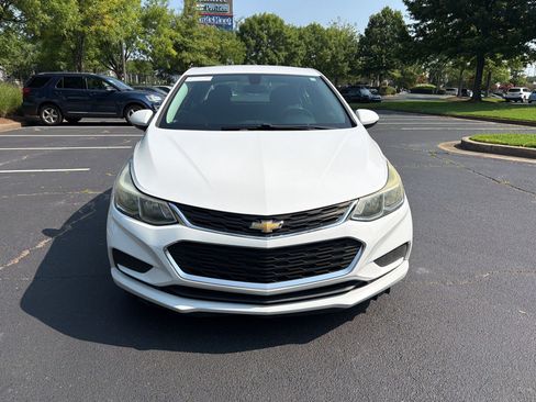 Used 2016 Chevrolet Cruze LS FWD image 6