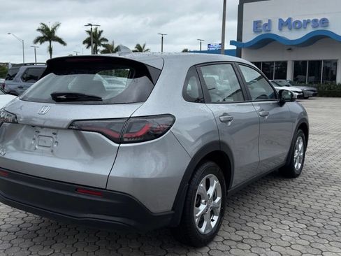 Used 2024 Honda HR-V LX image 11