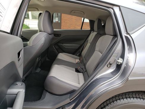Used 2024 Subaru Crosstrek 2.0i Premium AWD/4WD image 10