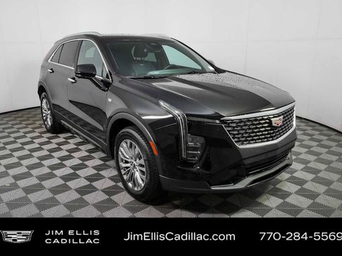Certified 2025 Cadillac XT4 Premium Luxury FWD image 1