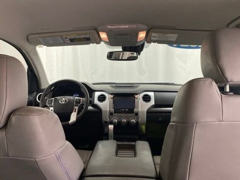 Used 2021 Toyota Tundra SR5 w/ SR5 Leather Package AWD/4WD image 34