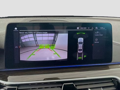 Used 2021 BMW M550i xDrive w/ Premium Package image 15