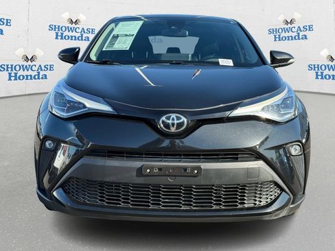 Used 2020 Toyota C-HR Limited image 6