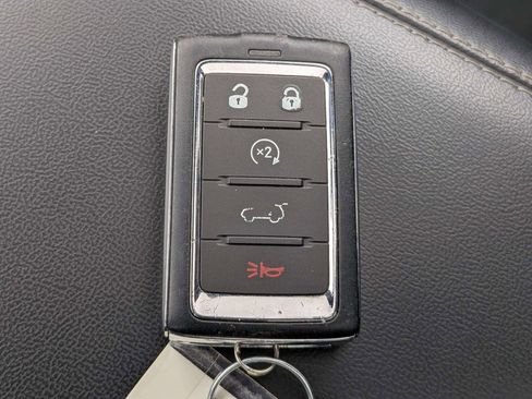 Used 2024 Jeep Grand Cherokee Limited 4xe AWD/4WD image 31
