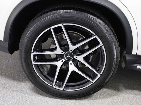 Used 2017 Mercedes-Benz GLE 43 AMG AMG GLE 43 image 34