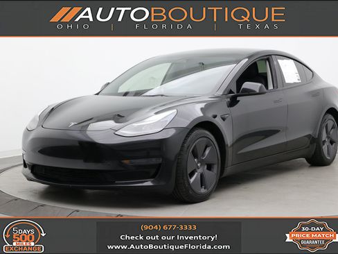 Used 2023 Tesla Model 3 Standard Range RWD image 1
