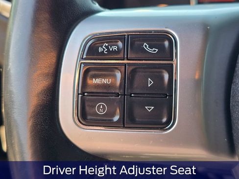 Used 2017 Jeep Wrangler Unlimited Rubicon AWD/4WD image 34