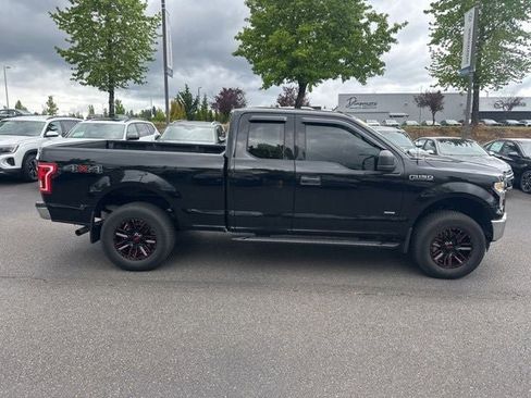 Used 2017 Ford F150 XLT AWD/4WD image 5