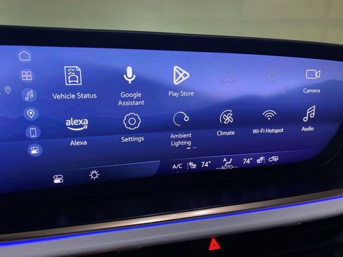 Used 2024 Buick Envision Avenir image 19