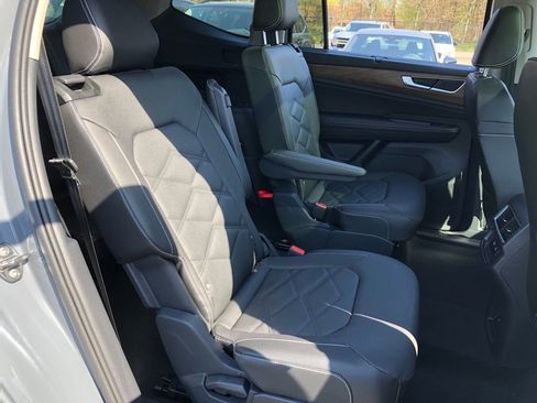 New 2026 Volkswagen Atlas SE AWD/4WD image 36