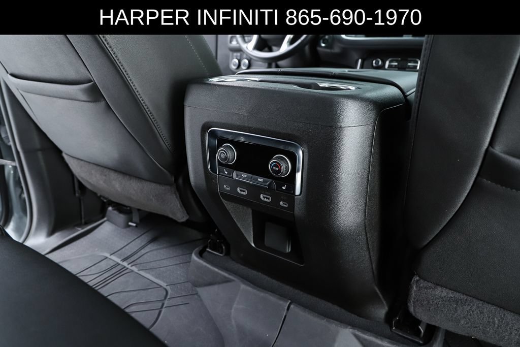Used 2024 Chevrolet Suburban Z71 w/ Luxury Package AWD/4WD image 40