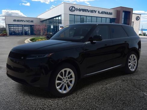 Used 2025 Land Rover Range Rover Sport SE AWD/4WD image 1