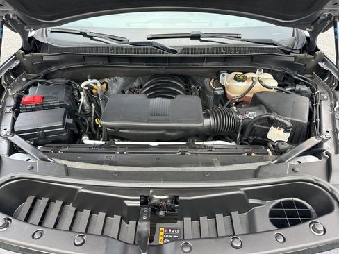 Used 2022 Chevrolet Suburban LT image 38