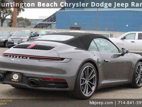 Used 2021 Porsche 911 Carrera w/ Premium Package image 5