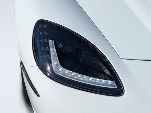 Used 2007 Chevrolet Corvette Convertible w/ Preferred Equipment Group image 9