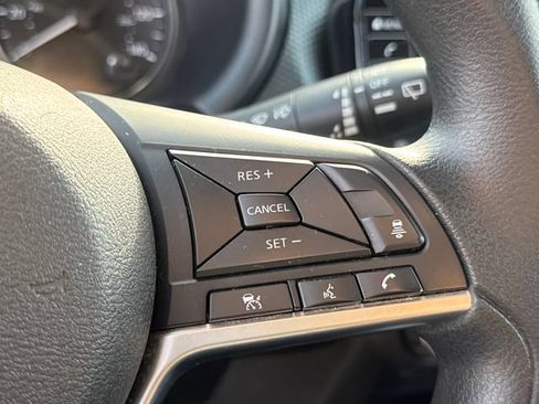 Used 2024 Nissan Kicks SV FWD image 23