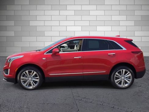 Certified 2024 Cadillac XT5 Premium Luxury w/ Technology Package FWD image 2