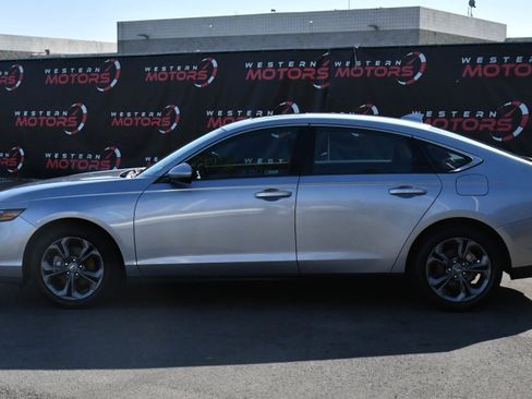 Used 2023 Honda Accord EX image 4