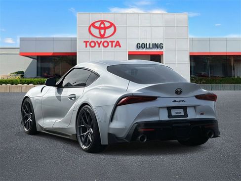 Used 2021 Toyota Supra Premium w/ Driver Assist Package image 4