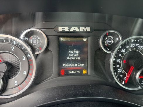 Used 2024 RAM 2500 Big Horn w/ Off Road Package image 10