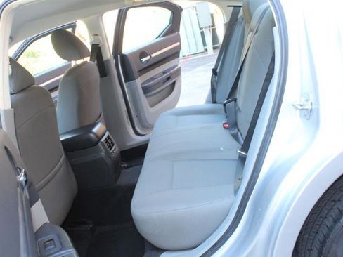 Used 2009 Dodge Charger SXT RWD image 10