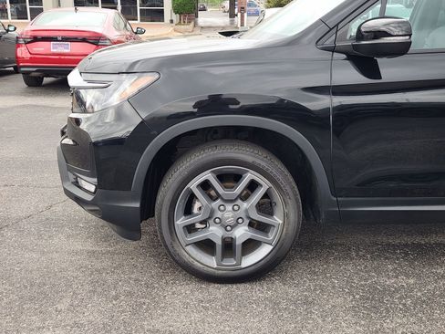 Used 2023 Honda Passport EX-L image 9