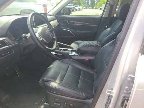 Used 2022 Kia Telluride SX w/ Nightfall Edition Package AWD/4WD image 3