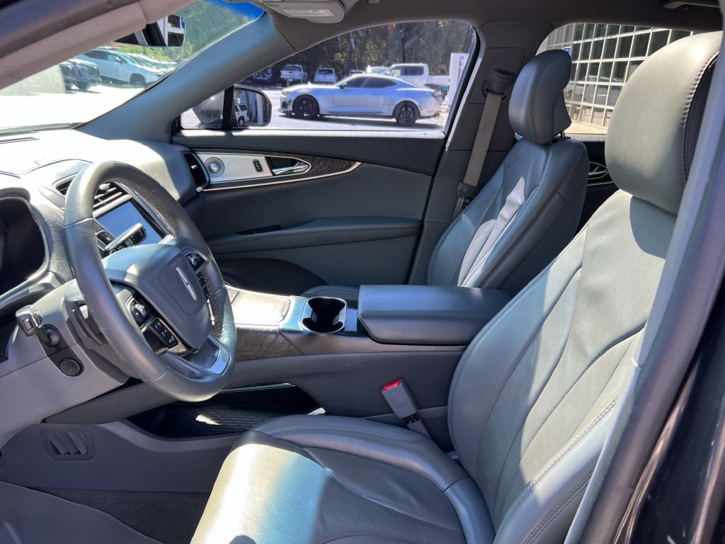 Used 2019 Lincoln Nautilus Reserve w/ Ultimate Package FWD image 9