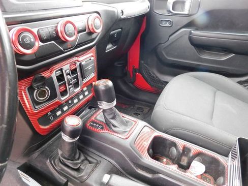 Used 2020 Jeep Gladiator Sport w/ Quick Order Package 24S image 28