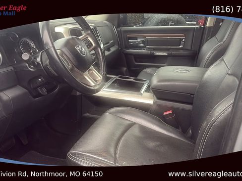 Used 2015 RAM 1500 Laramie w/ Convenience Group image 8
