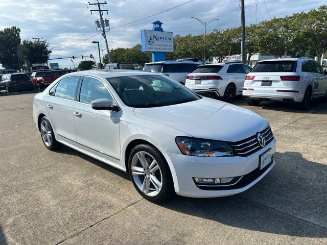 Used 2015 Volkswagen Passat 1.8T SE FWD image 3