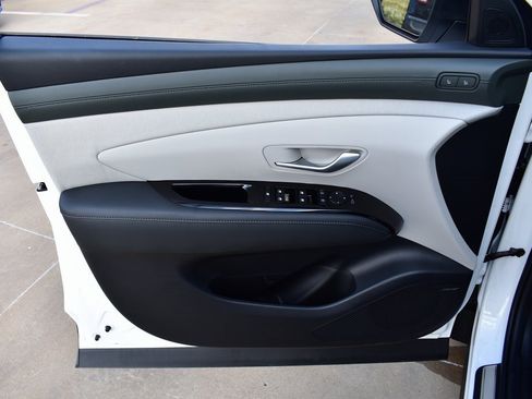 New 2026 Hyundai Tucson Limited image 15