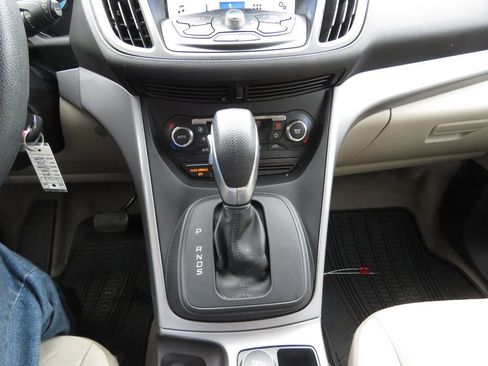 Used 2016 Ford Escape SE w/ Equipment Group 201A AWD/4WD image 23
