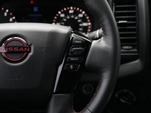 Used 2024 Nissan Frontier PRO-4X w/ Pro Premium Package image 25