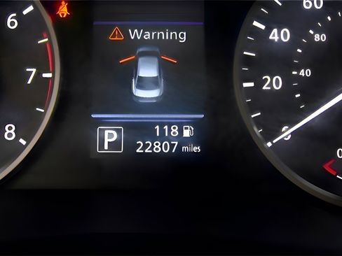 Used 2024 Nissan Sentra S image 23