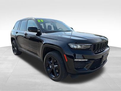 Used 2023 Jeep Grand Cherokee Limited w/ Luxury Tech Group II