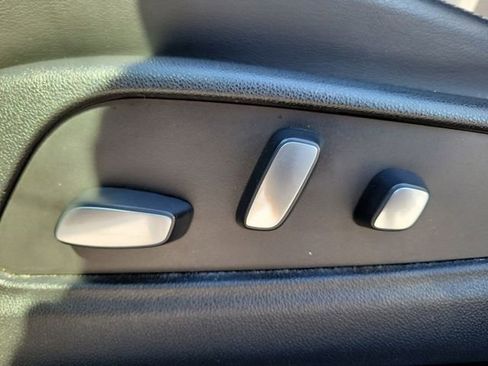 Used 2023 Cadillac XT5 Premium Luxury image 23