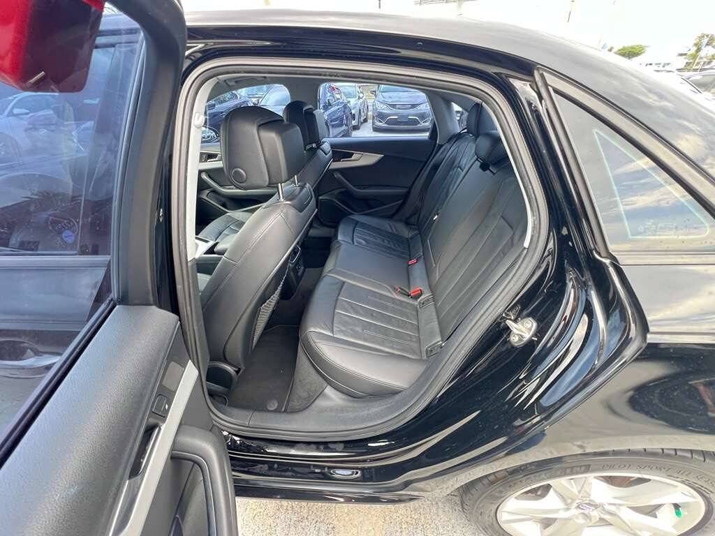 Used 2018 Audi A4 2.0T Ultra Premium w/ Convenience Package FWD image 4
