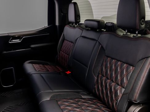 Used 2024 Chevrolet Silverado 1500 RST image 37