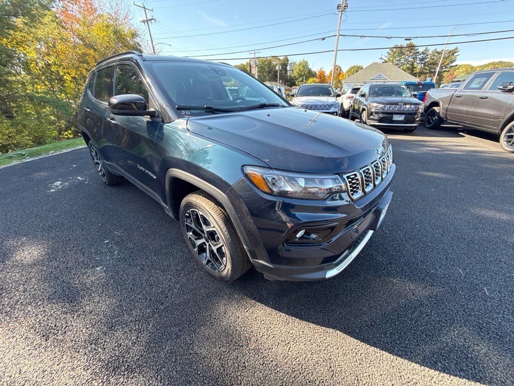 New 2026 Jeep Compass Limited AWD/4WD image 7