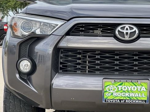 Used 2019 Toyota 4Runner SR5 Premium RWD image 6