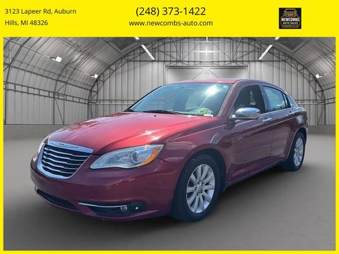 Used 2014 Chrysler 200 Limited w/ Sun/Sound Group image 3