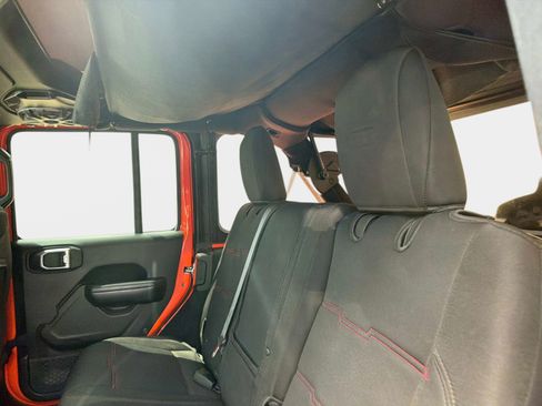 Used 2019 Jeep Wrangler Unlimited Sport S AWD/4WD image 12