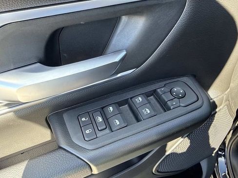 New 2026 RAM 1500 2WD Crew Cab image 17