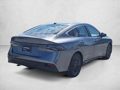 Used 2026 Nissan Sentra SV w/ Floor Mat Package FWD image 5
